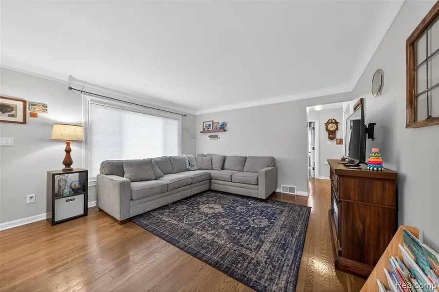 102 Jeffrey, Royal Oak, MI 48073 - #2