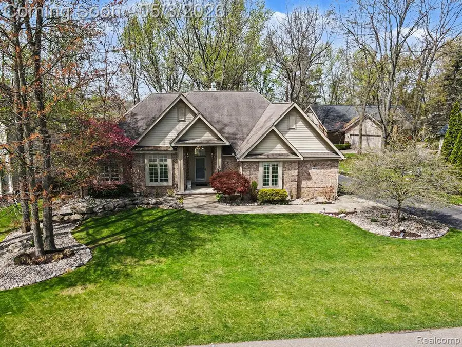 1071 Gasser, Howell, MI 48843 - #2