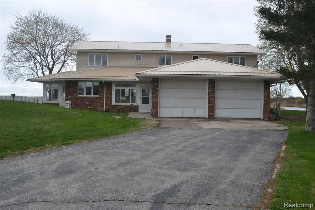 2216 E Bay Ridge, Au Gres, MI 48703 - #1