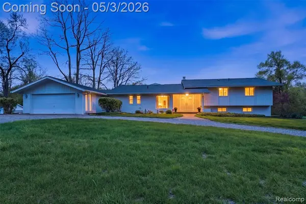 1700 Washington, Rochester, MI 