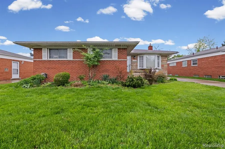 13030 Stamford, Warren, MI 48089 - #3