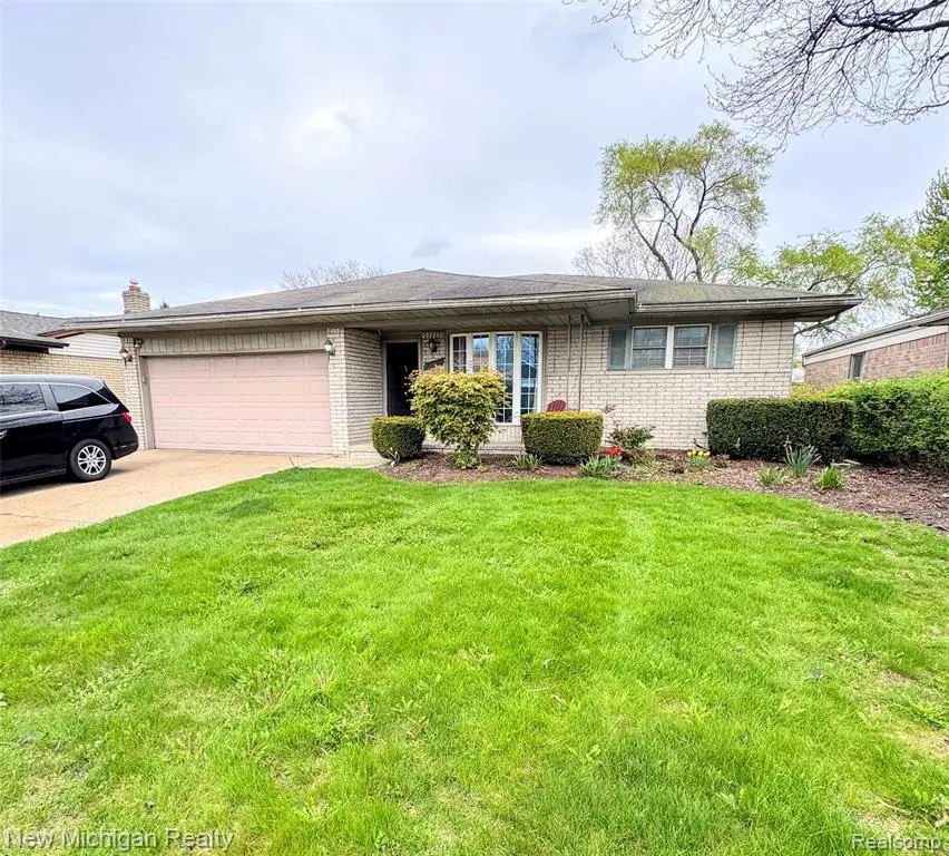 31090 Mc Namee, Fraser, MI 48026 - #1
