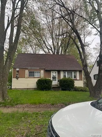 553 Kansas, Ypsilanti, MI 48198
