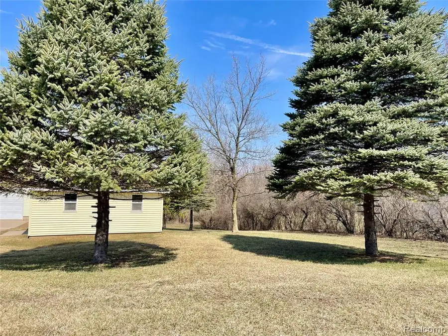 3914 Golf Vista, Lapeer, MI 48446 - #2