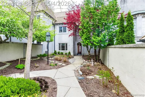 5467 Bristol Parke, Clarkston, MI 48348
