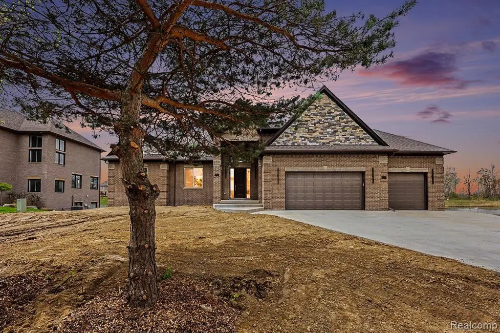 68503 Lake Angela Pointe, Richmond, MI 48062 - #1