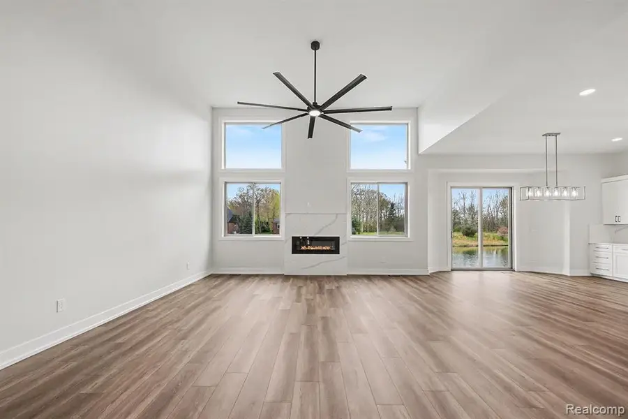 68503 Lake Angela Pointe, Richmond, MI 48062 - #2