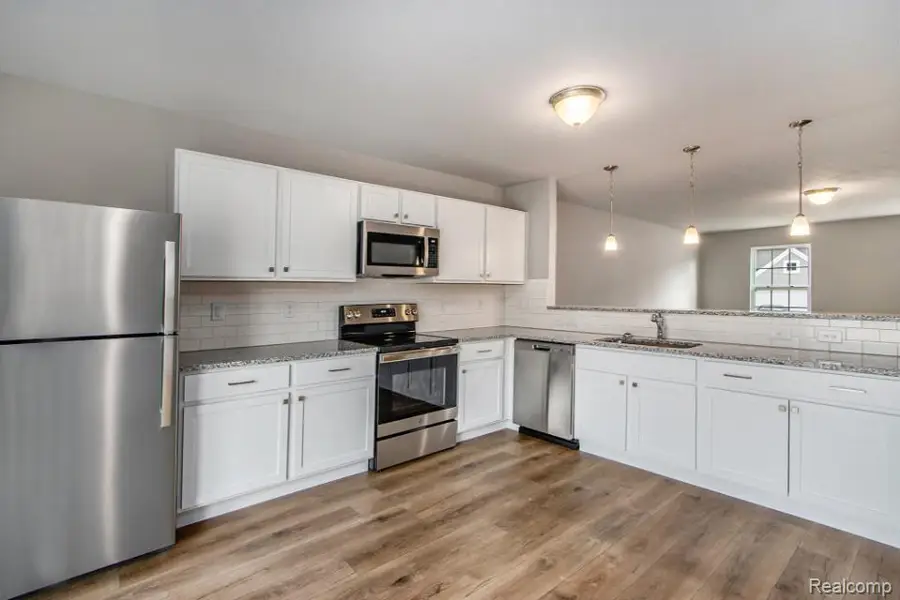 2231 Antrim, Davison, MI 48423 - #3