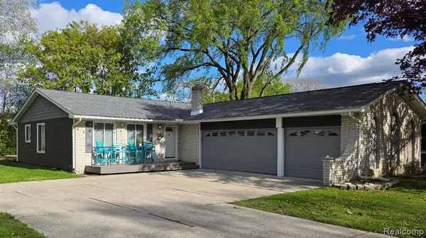 27860 Park, Madison Heights, MI 48071