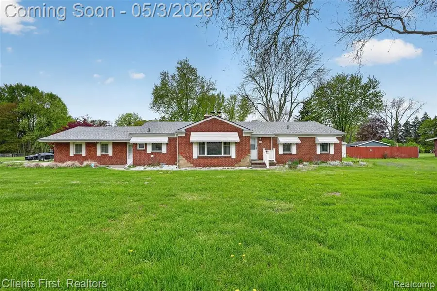 11000 Clinton River, Sterling Heights, MI 48314 - #2