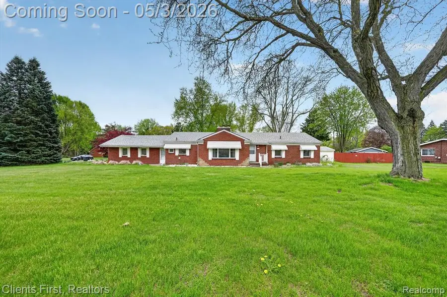 11000 Clinton River, Sterling Heights, MI 48314 - #3
