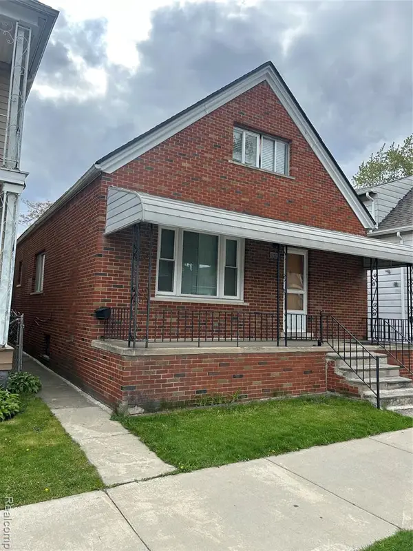 11521 Lumpkin, Hamtramck, MI 48212