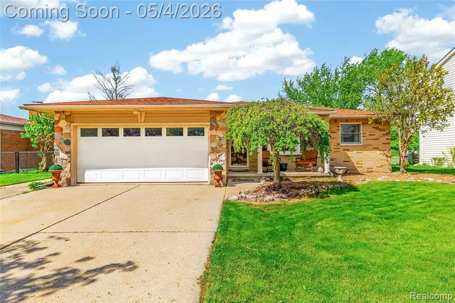 22050 Provincial, Trenton, MI 48183 - #2