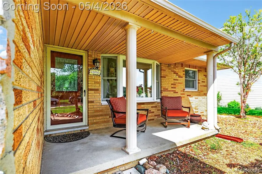 22050 Provincial, Trenton, MI 48183 - #3