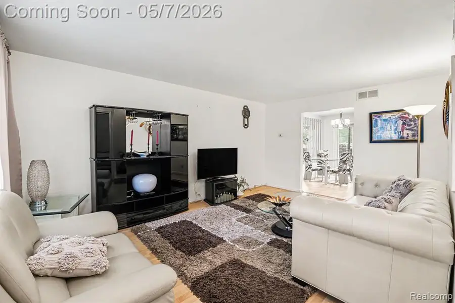 3120 N Summers, Keego Harbor, MI 48320 - #3