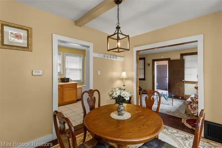 113 Kemp, Pontiac, MI 48342 - #2