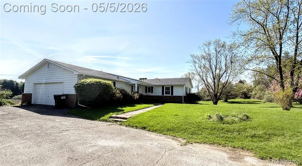 8079 Farley, Pinckney, MI 48169 - #1