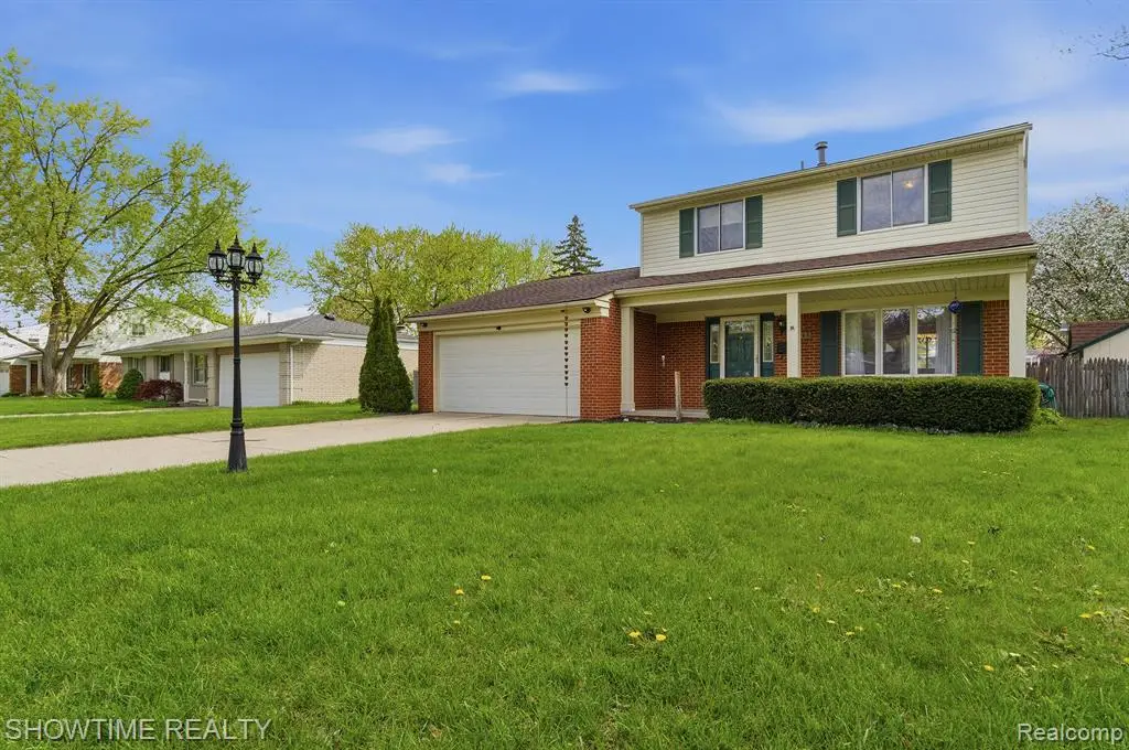 45466 Keding, Utica, MI 48317 - #1