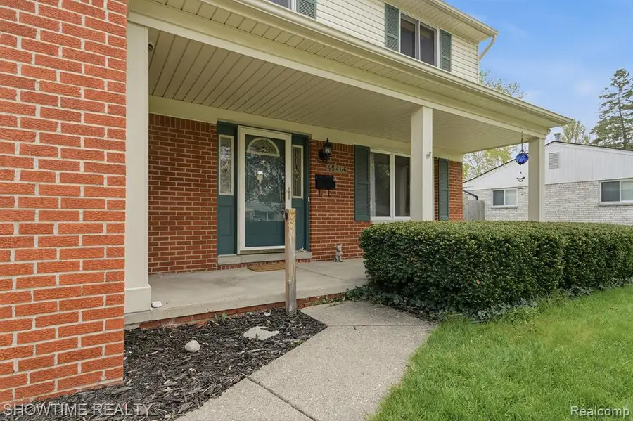 45466 Keding, Utica, MI 48317 - #2
