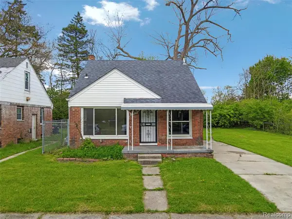 19674 Irvington, Highland Park, MI 48203