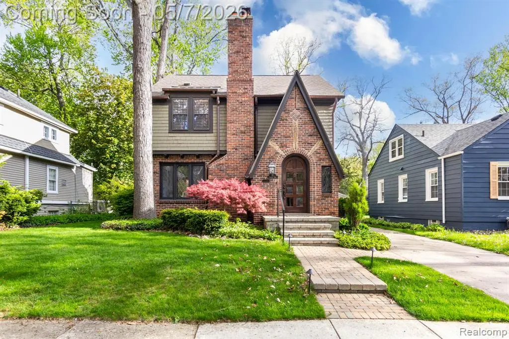 21 Fairwood, Pleasant Ridge, MI 48069 - #1