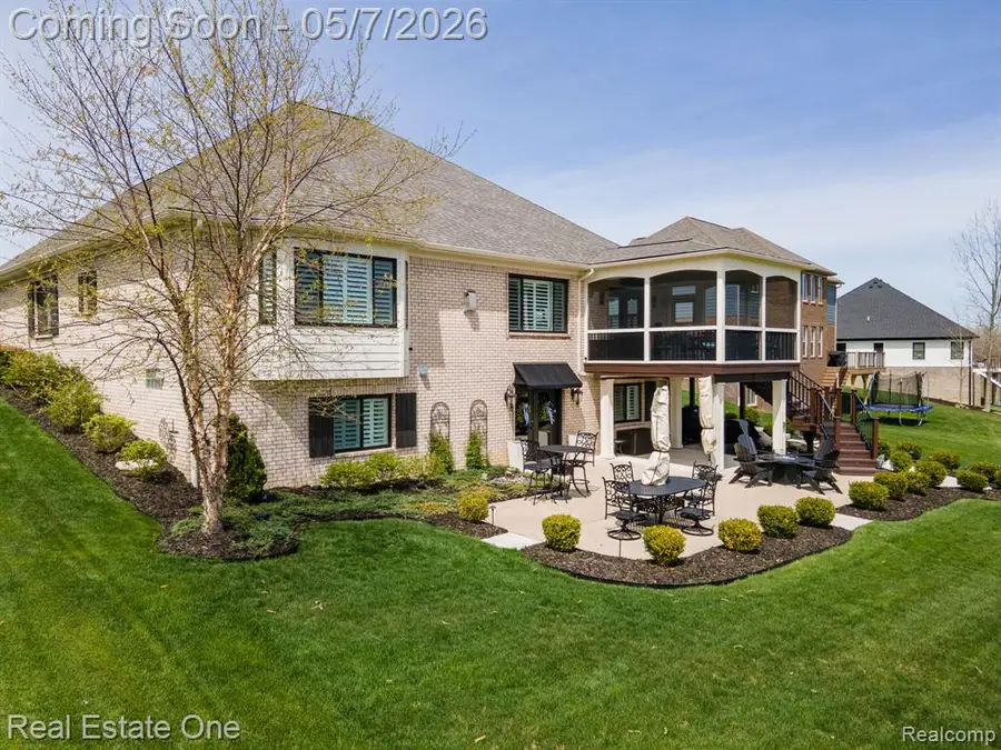 350 Golfside, Oxford, MI 48371 - #2
