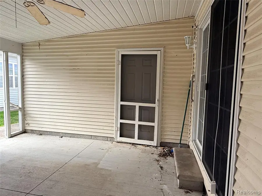3211 Keewahdin, Fort Gratiot, MI 48059 - #3