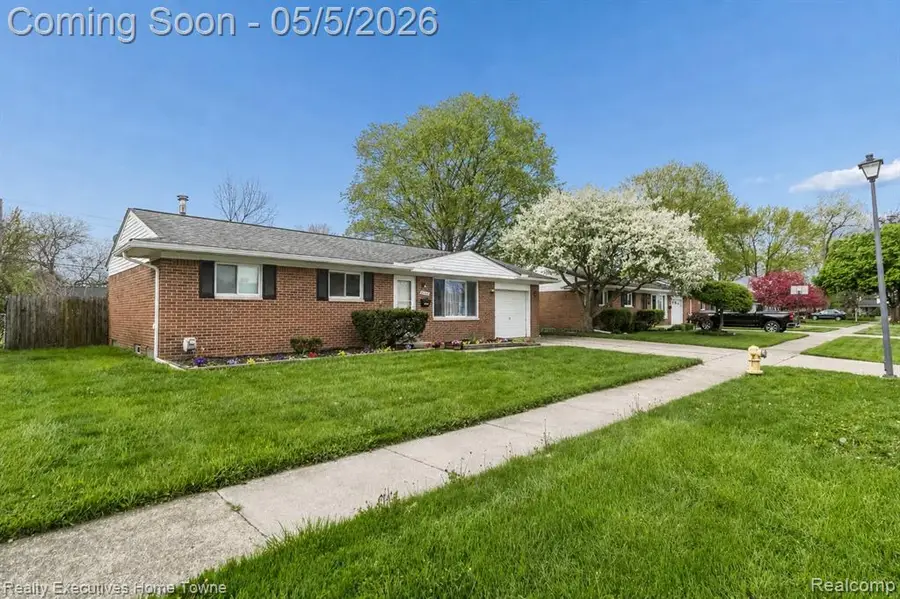 20790 Shoreview, Clinton Township, MI 48035 - #3