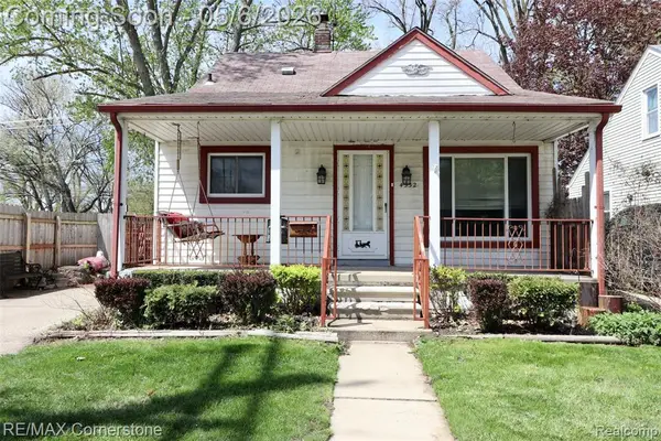 4532 Howe, Wayne, MI 48184