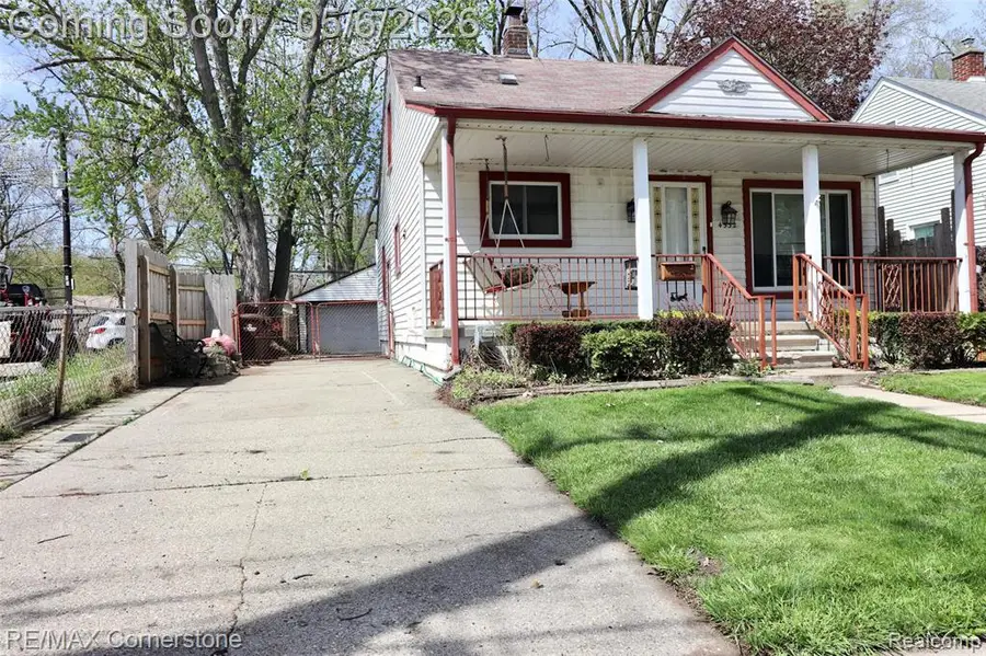 4532 Howe, Wayne, MI 48184 - #2