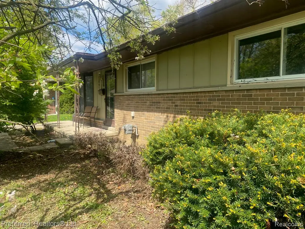 28918 Red Leaf, Southfield, MI 48076 - #1
