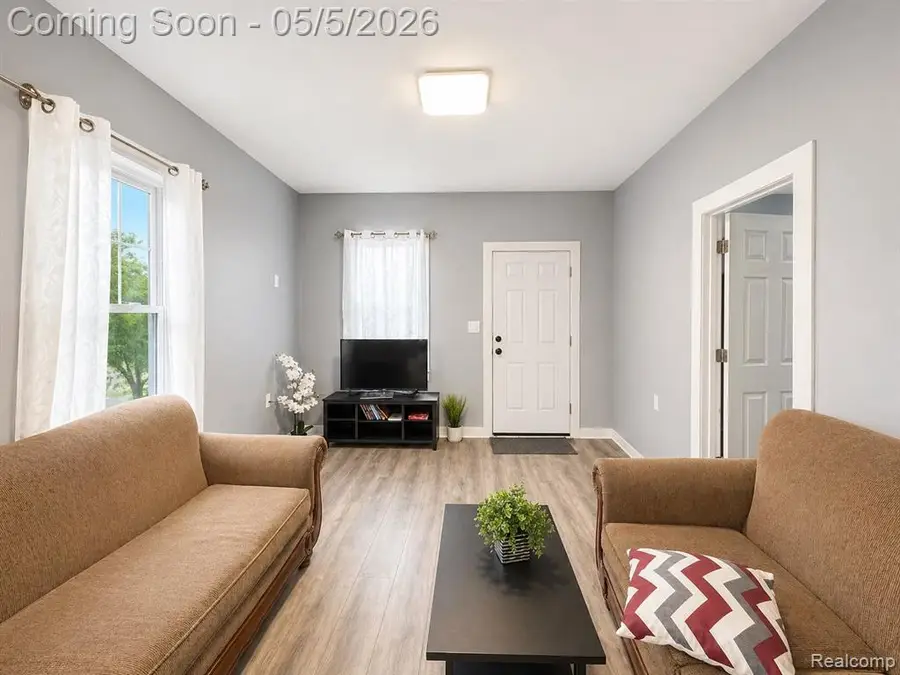 2415 Mclean, Hamtramck, MI 48212 - #3