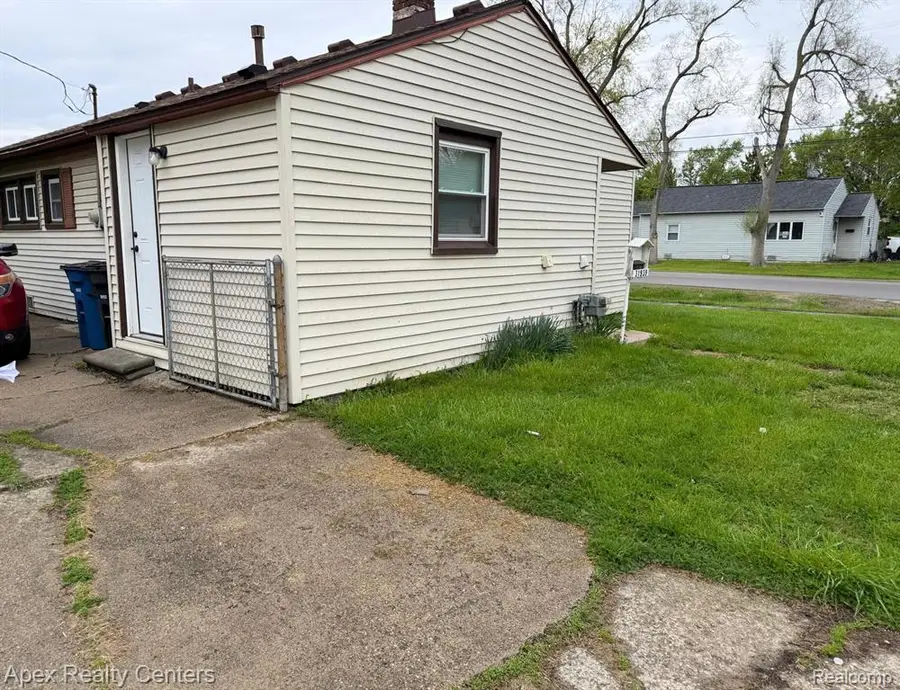 31939 Calhoun, Westland, MI 48186 - #2