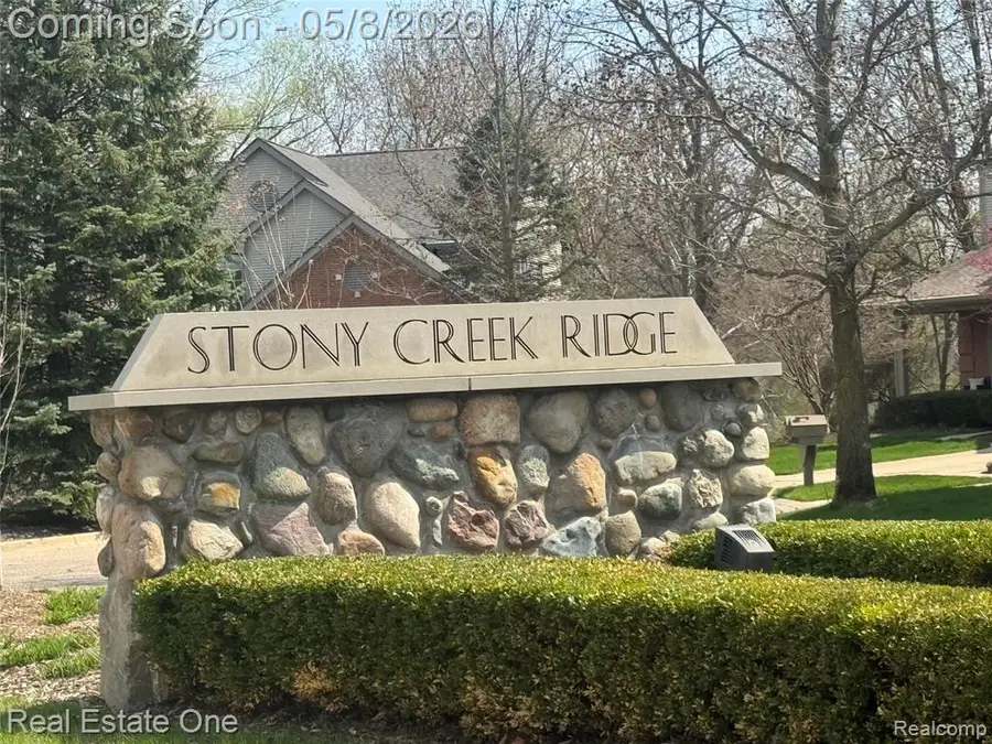 419 Roundview, Rochester, MI 48307 - #2