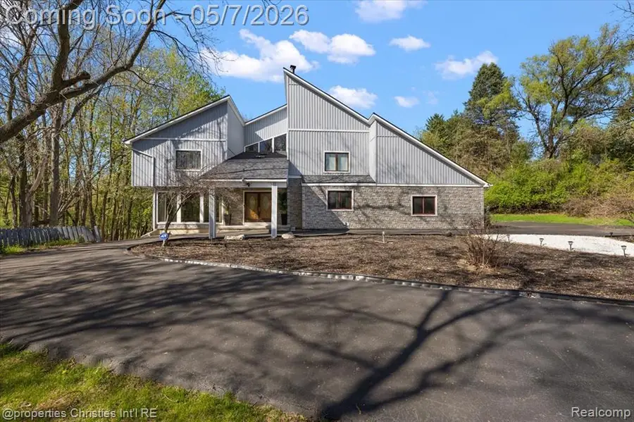 1830 Lone Pine, Bloomfield Hills, MI 48302 - #3