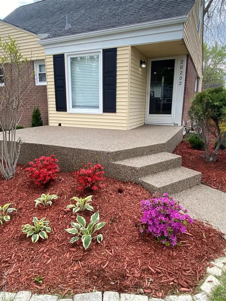 20202 Lancaster, Harper Woods, MI 48225 - #3