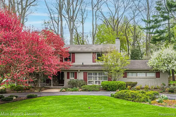 25933 Hersheyvale, Franklin, MI 48025