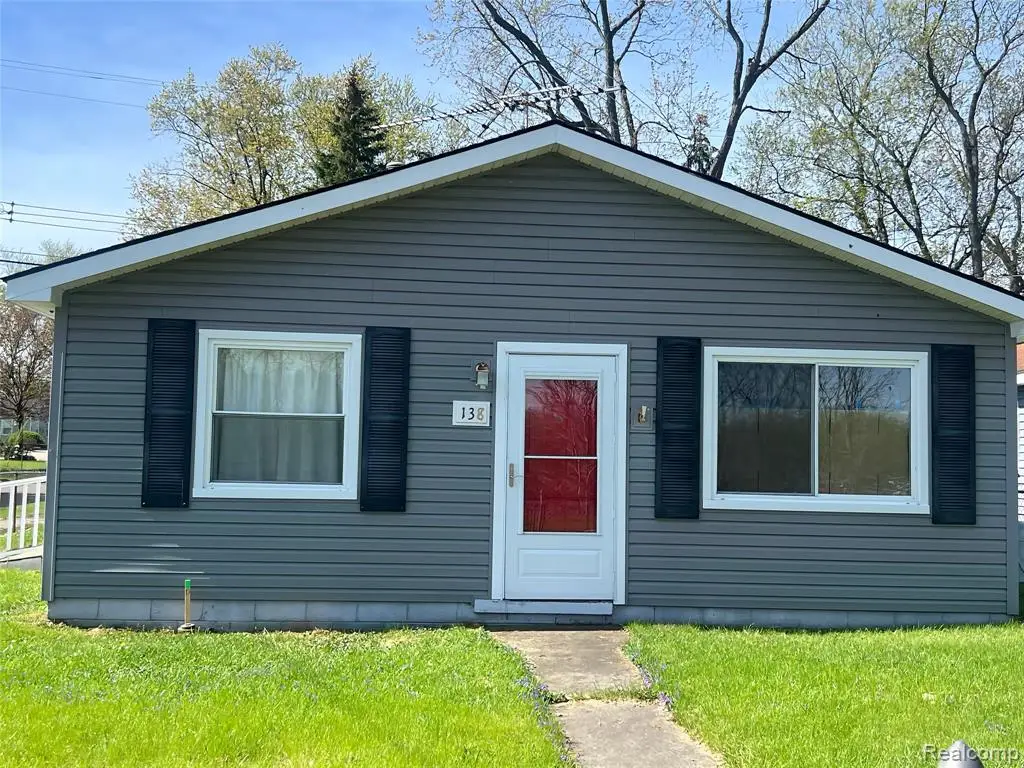 138 Lakeside, Pontiac, MI 48340 - #1
