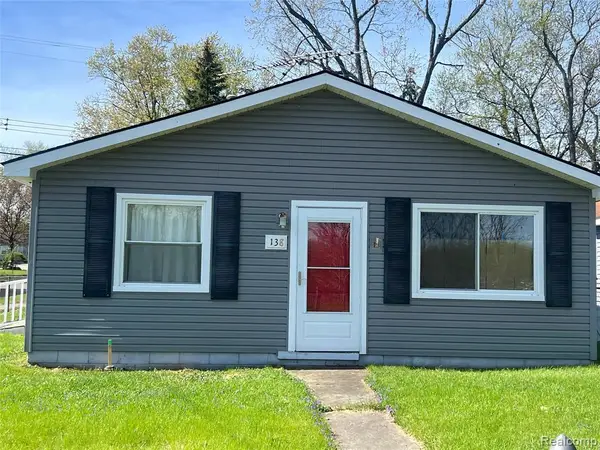 138 Lakeside, Pontiac, MI 48340