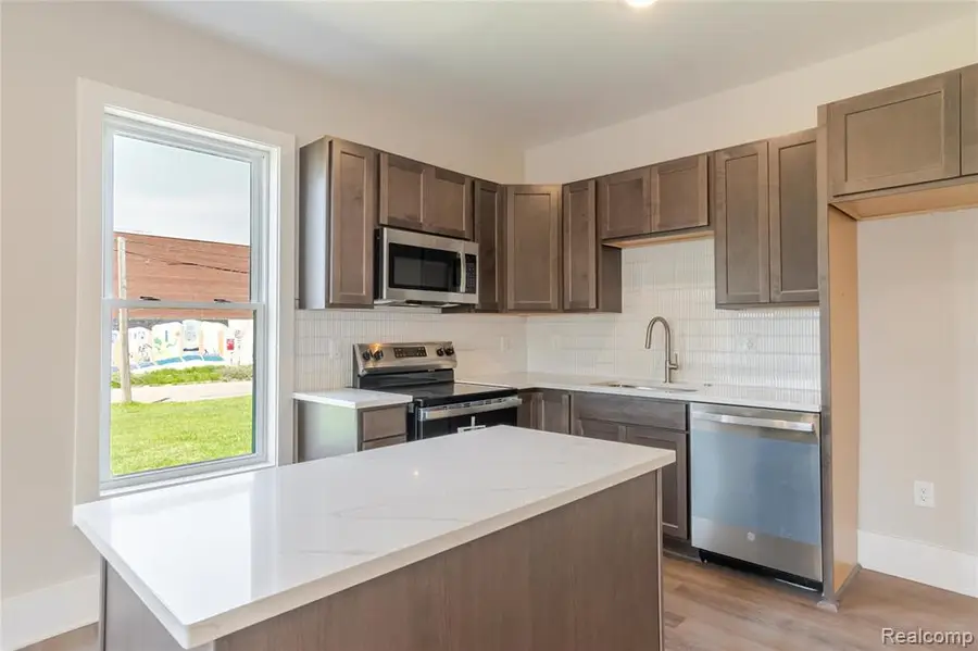 7436 Oakland, Detroit, MI 48211 - #2