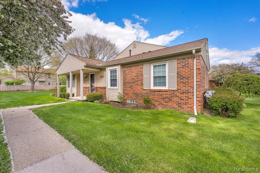 24228 Bashian, Novi, MI 48375 - #3
