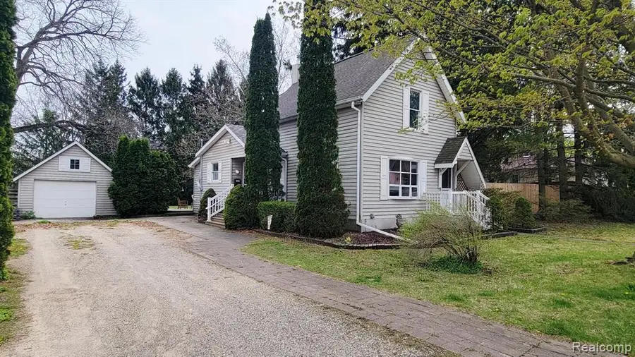 1256 Pine, Lapeer, MI 48446 - #2
