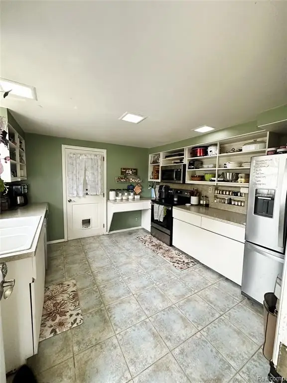 1256 Pine, Lapeer, MI 48446 - #3