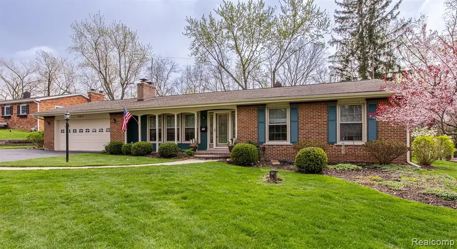 4931 Huron, Clarkston, MI 48348 - #3