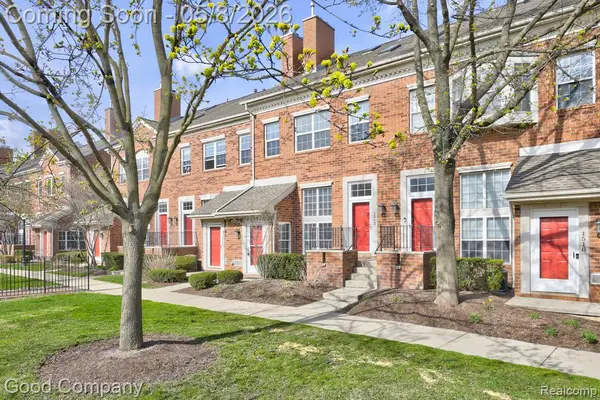 1512 Maryland Club, Royal Oak, MI 48067