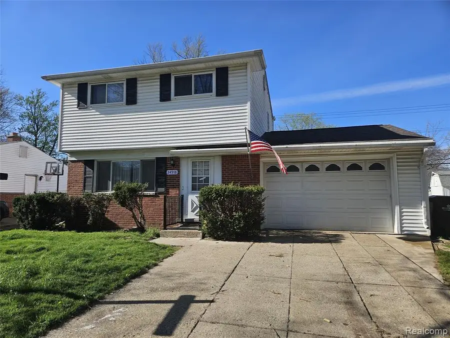 34918 Winslow, Wayne, MI 48184 - #2