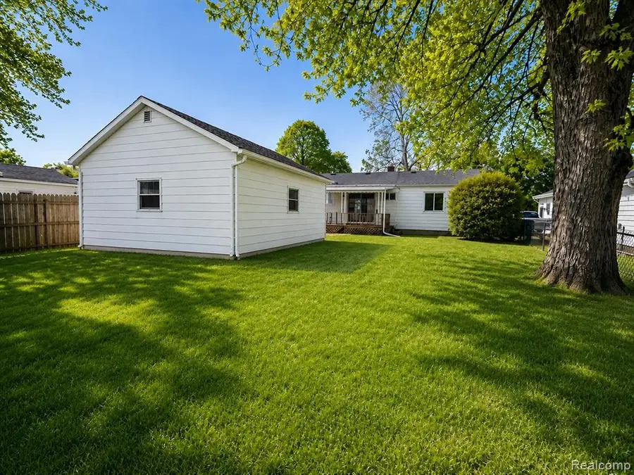 813 Mckeighan, Flint, MI 48507 - #2