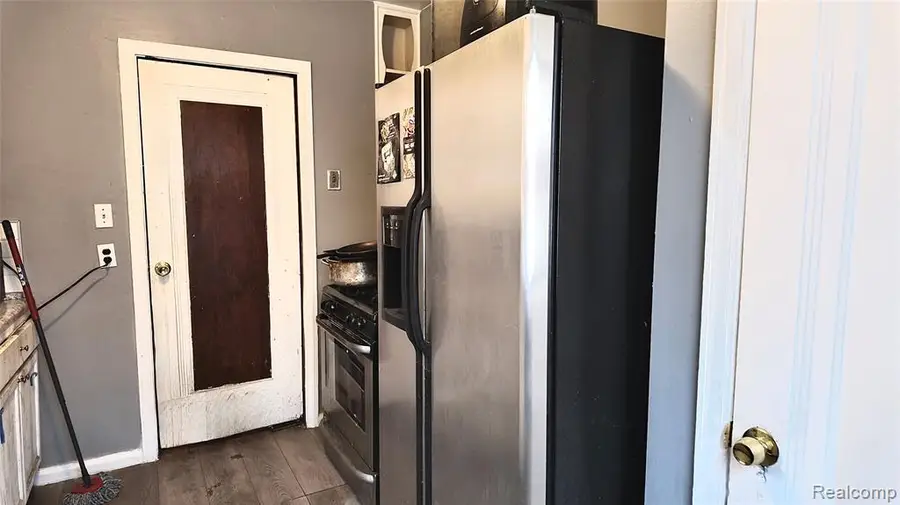 17300 Chapel, Detroit, MI 48219 - #3