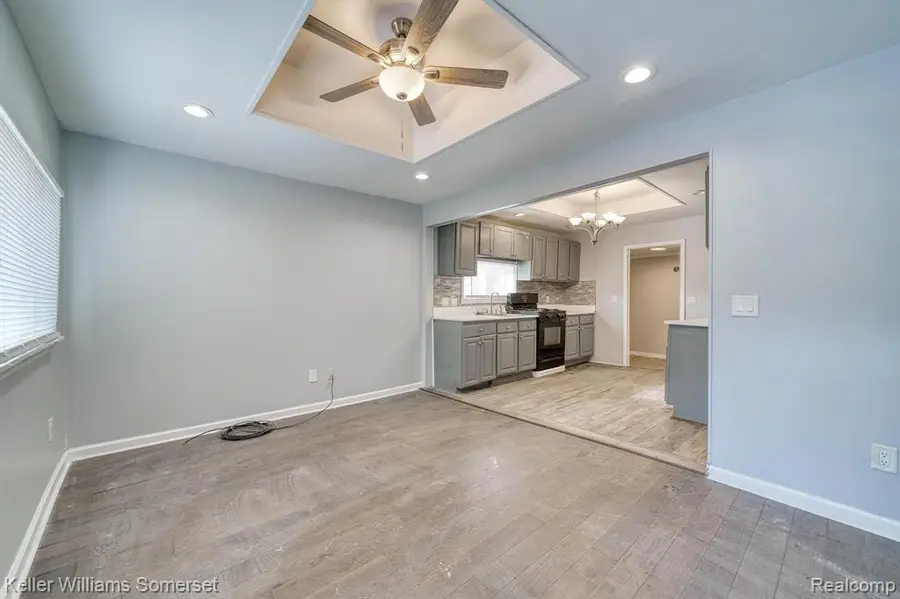 24357 Lauren, Warren, MI 48089 - #3