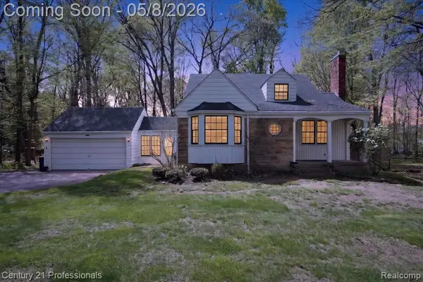 15985 Oak, Livonia, MI 48154